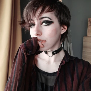 AliceLaylaBrown🦇