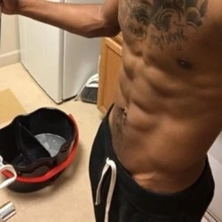 🍆🍆