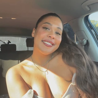 𝓐𝓵𝓶𝓪 🌻