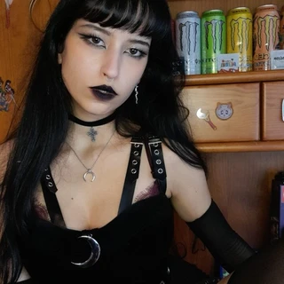 𝘼𝙡𝙩 𝙈𝙤𝙢𝙢𝙮 🐍