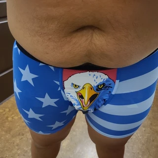 Turned on and baring all 🍆💦 ** FREE **