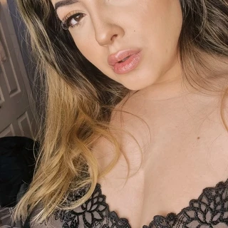 Size HH Naughty latina Nurse 🤫👩‍⚕️