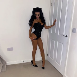 UK DOLL 💗