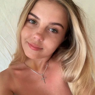 Amy Halls