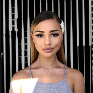 Ana.Kush