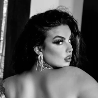 Ana💋