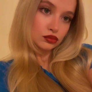 Anastasia 🙈