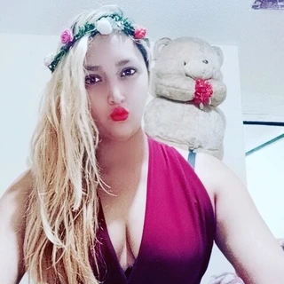 Andrea Camila