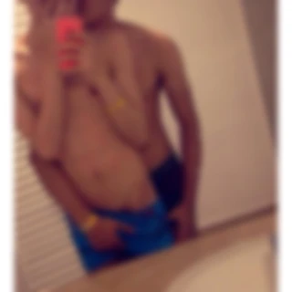 Twink🤤