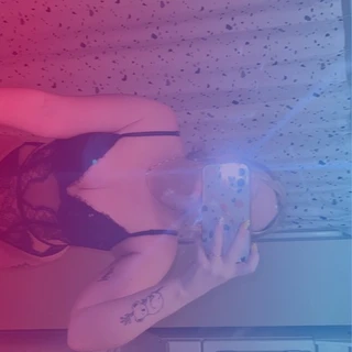 J 🍑💋 (FREE) 🔝10%