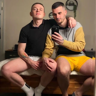 Ant & Lee 🆓