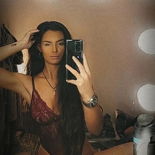 April 😈