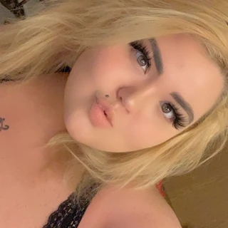 April 🌻