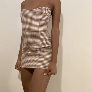 April 🌸