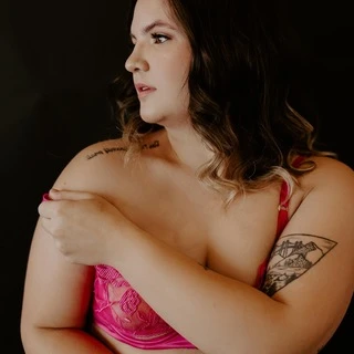 April🍑