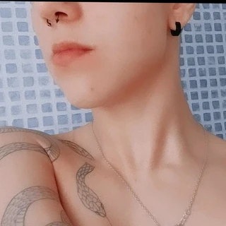 ✞︎ 𝐀𝐥𝐞𝐱 ✞︎