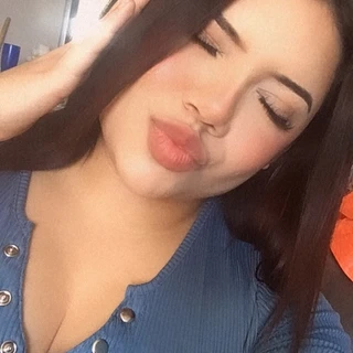 Alejandra Salazar🍑🍑🥵