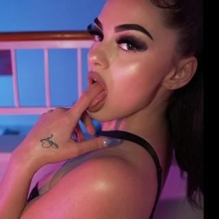 Italian Stallion 🐎💦 Aria Staz