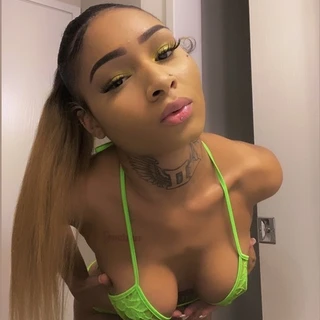Arielle💸🤍