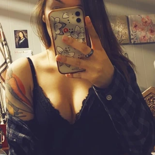 Ari 🌻