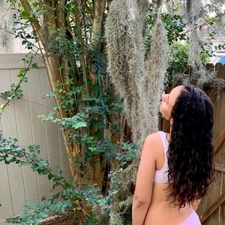 🤗