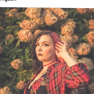 ᴛʜɪᴄᴋᴋ ⫷ ᎶᎧᎴᎴᏋᏕᏕ ⫸🥀💋