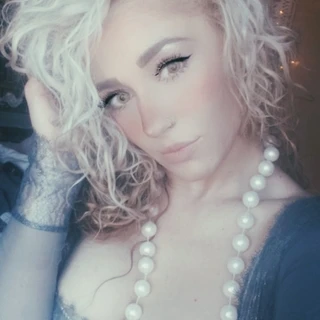 Ash_Marieee_XO💋🌌💜