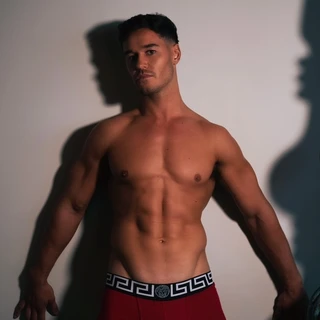 👑 Alpha King 👑
