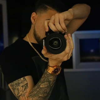 Chris 📸