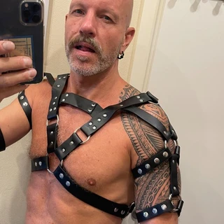 Naughty_daddy FREE
