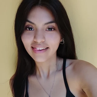 SPICY LATINA 🌶️