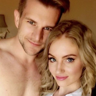 Ava & Axel