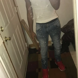 MC