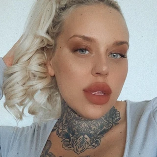 Blondie