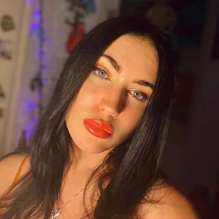 Jade 🖤