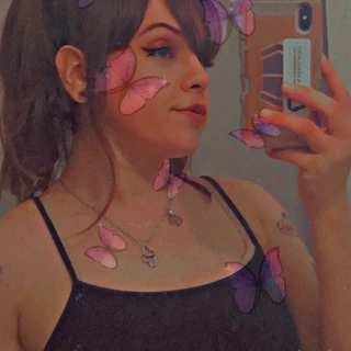 𝖘𝖆𝖗𝖆𝖍🧸