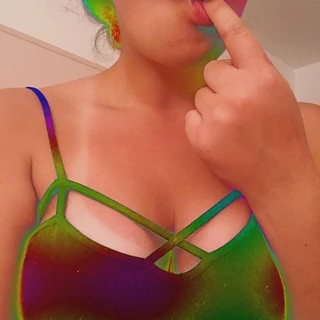 Baddie with a bong