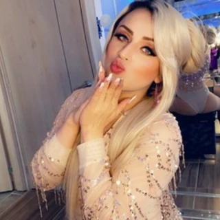 👱🏻‍♀️Barbie Doll 👑💋
