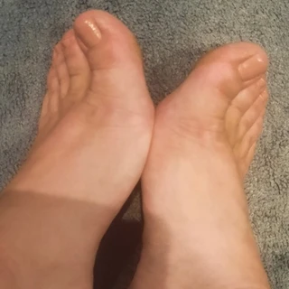 Bared sole 🦶