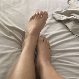 ✨Sweet Bare Feet ✨