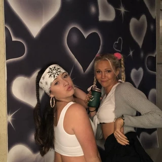 c & b