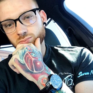 Zach Miller