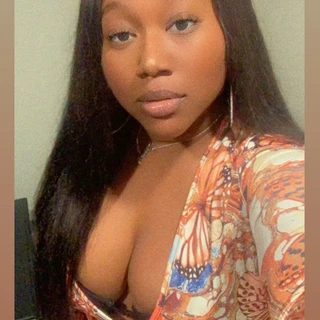 BaybeeGurl24