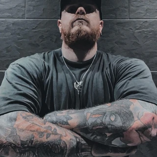 Lee