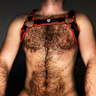 HAIRY_HUNQ