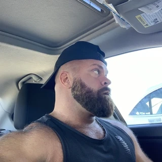 🐻 ass naked