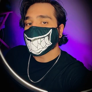 Beasty, Kink & B B Content Creator!
