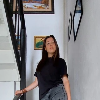 Nathalie Artist