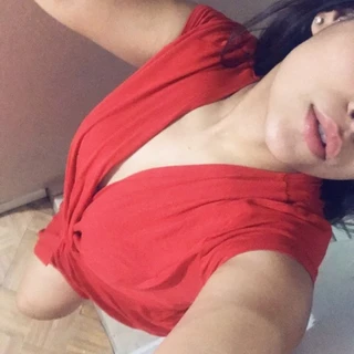 Lola🍇