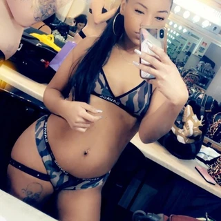 Just a Freaky Rican 🤤😈💦
